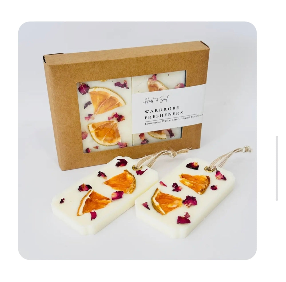 BOTANICAL WARDROBE FRESHENER